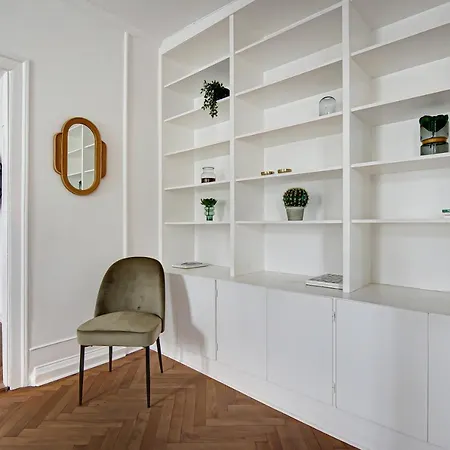 Sanders Square - Spacious Six-bedroom Near Amalienborg Apartment