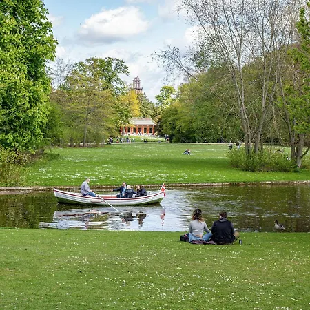 Sanders Square - Spacious Six-bedroom Near Amalienborg Lägenhet Köpenhamn