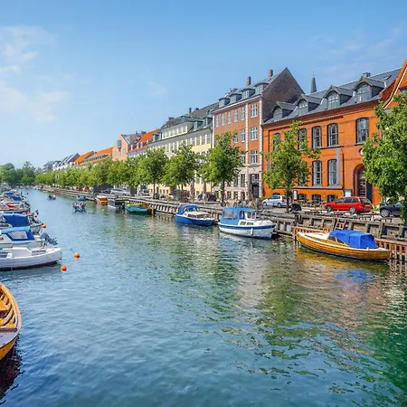 Lägenhet Square - Spacious 6-bdr Near Nyhavn